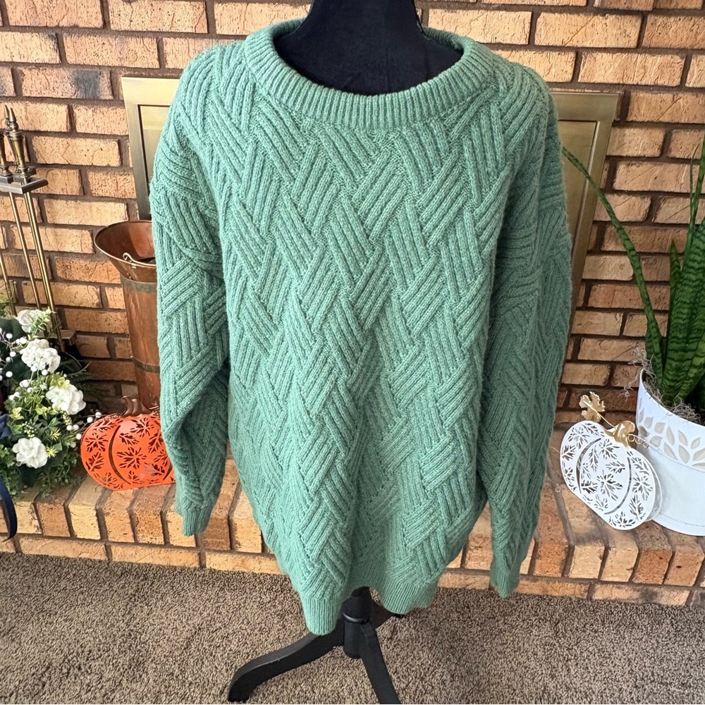 Aelfric Eden Woven Patterned Sweater in Sage